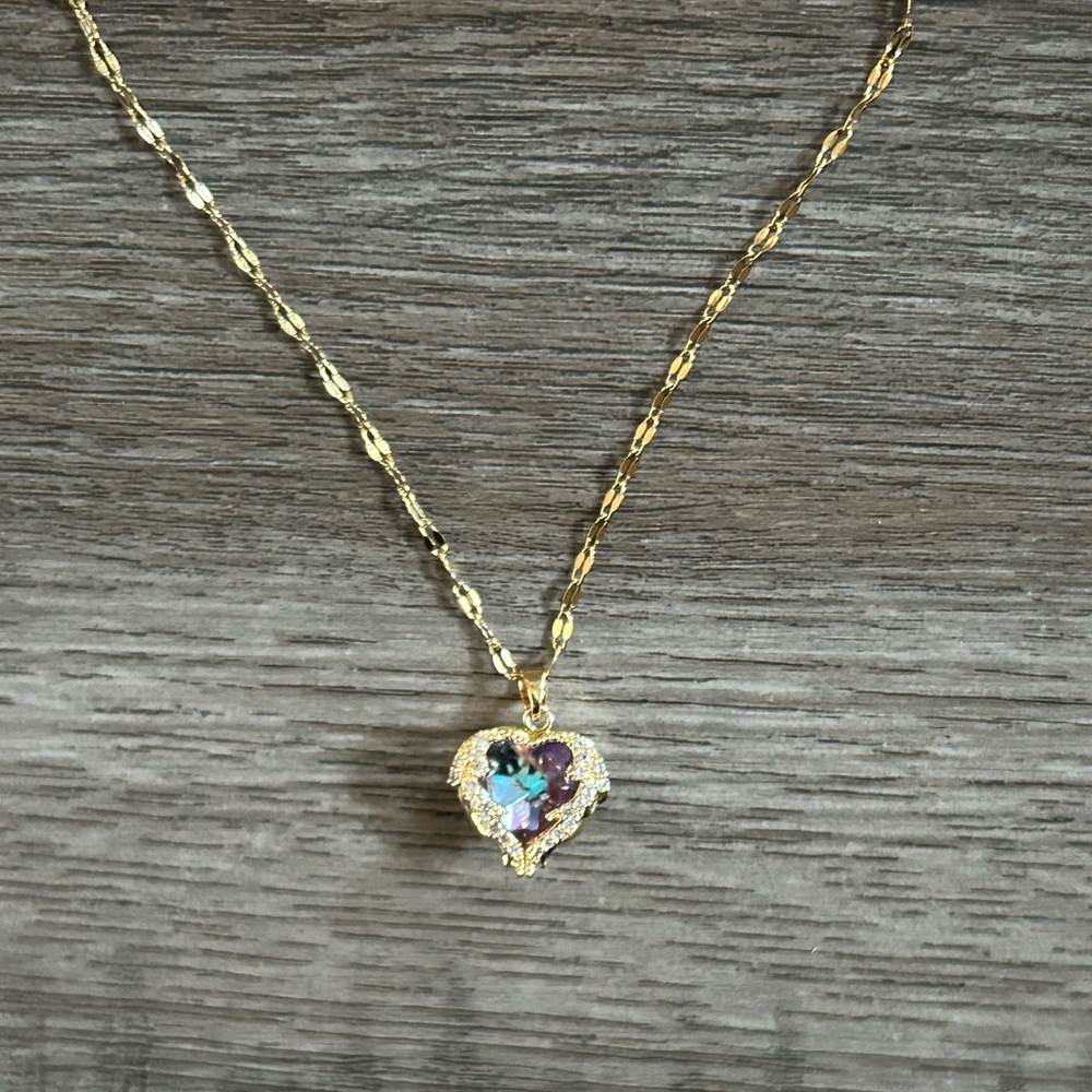 Gold Heart 18K Yellow Cubic Zirconia Amethyst Heart Pendant 18" Steel Necklace - Picture 2 of 3